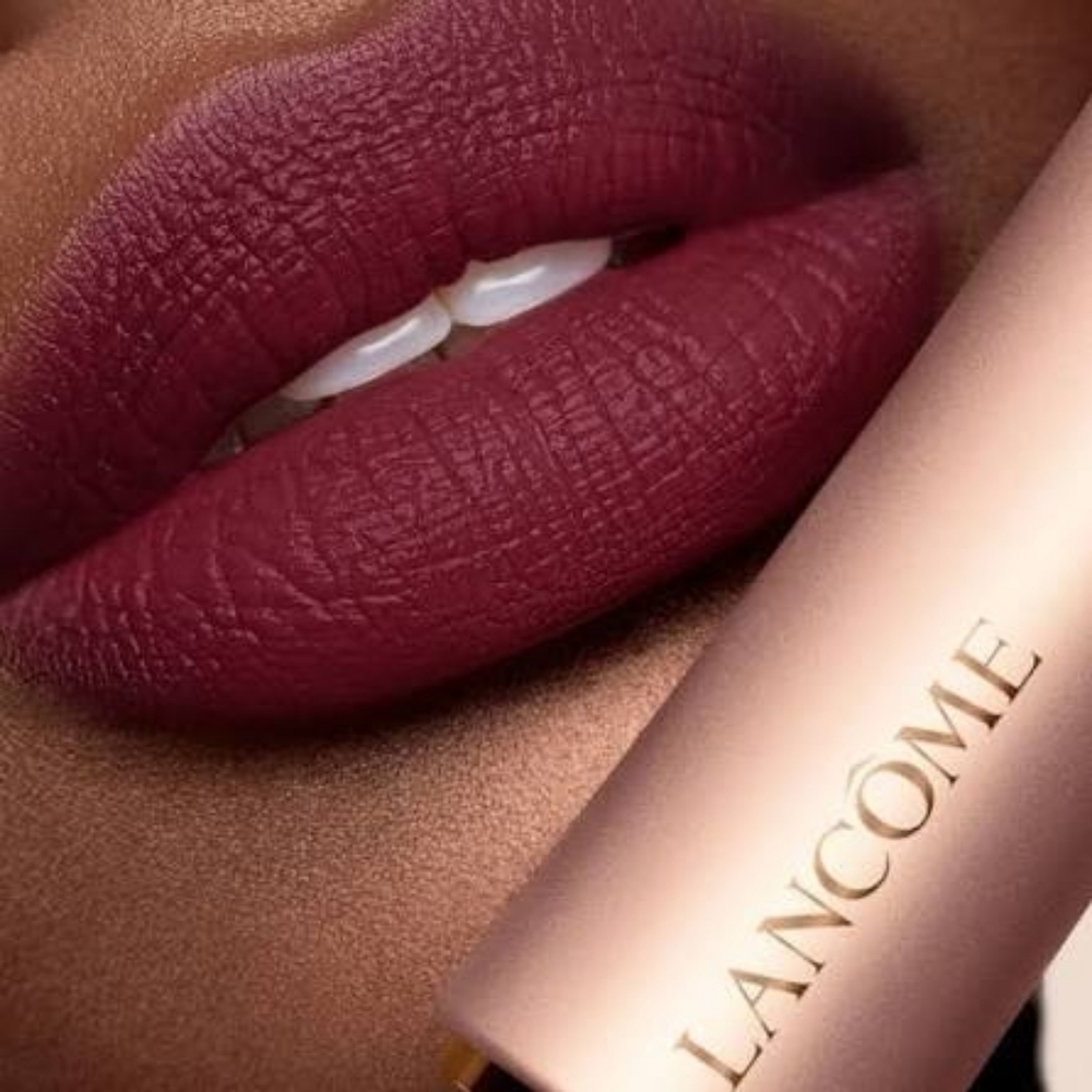 Lancome Soft Matte Lipstick in Got Me Blushing (Cool Tone Berry)